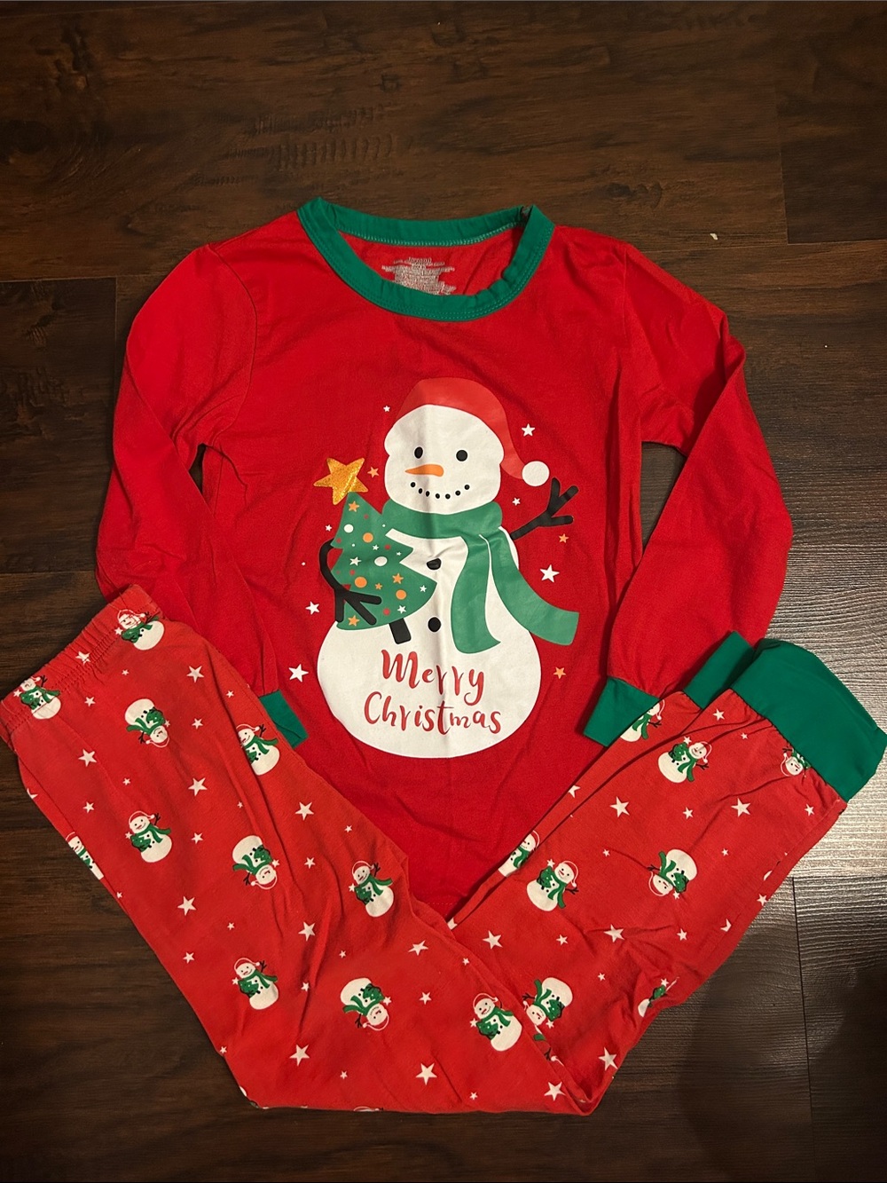 Kids Red and Green Snowman 'Merry Christmas' Pajama Set Sz 8